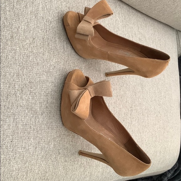 Jeffrey Campbell shoes - Picture 1 of 5